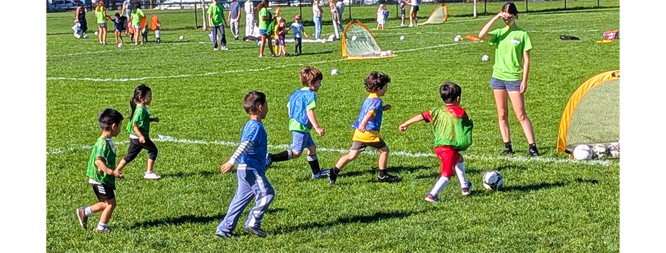 Soccer: the Ideal Sport for Young Players! (click photo)